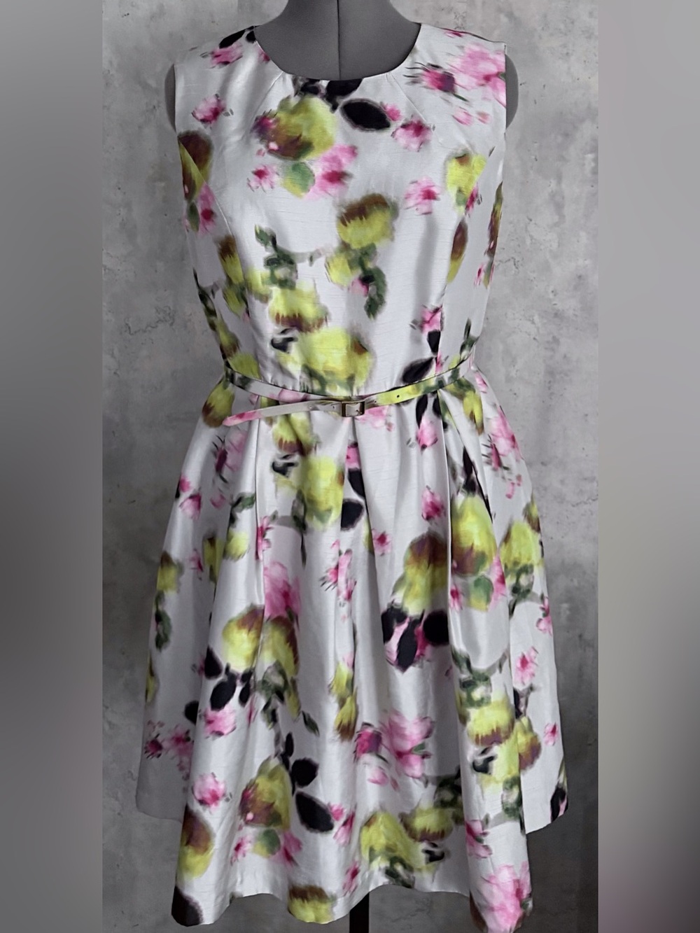 Liz Claiborne Floral Dress Size 12 Belted A-Line Pleated Shantung Watercolor Cut